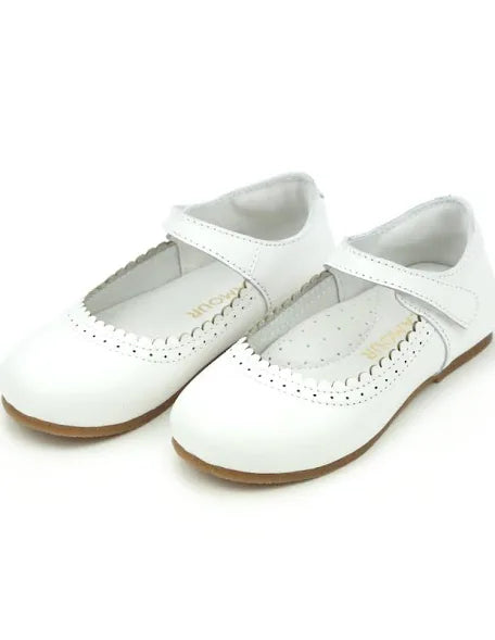 Lucille Scalloped Flat- White