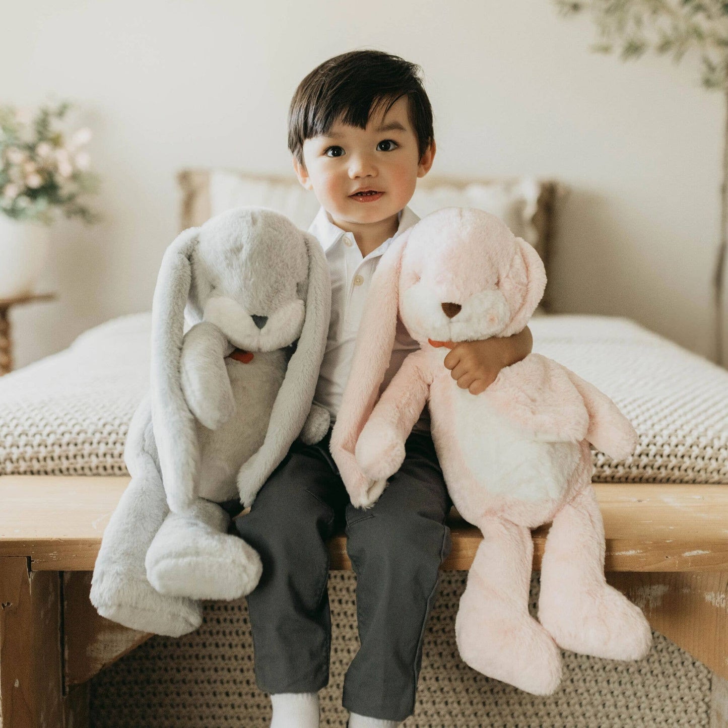 Big 20" Nibble Bunny – Pink